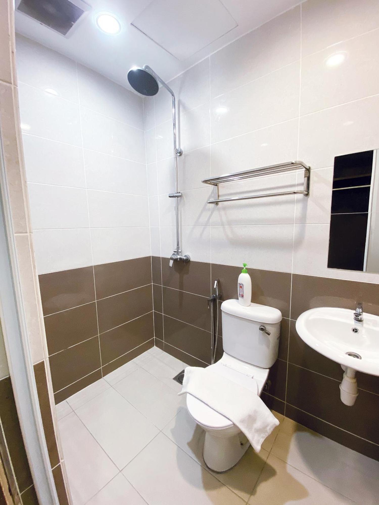 Timez Business Hotel Cheras Bagian luar foto